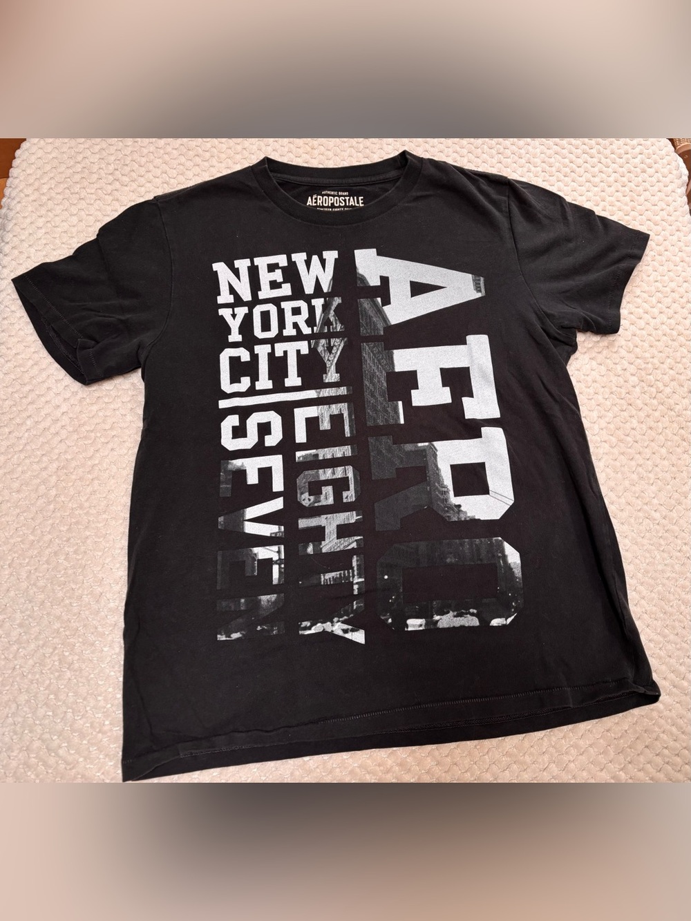 Aeropostale Black New York City Eighty Seven Short Sleeve T-Shirt Men’s Large